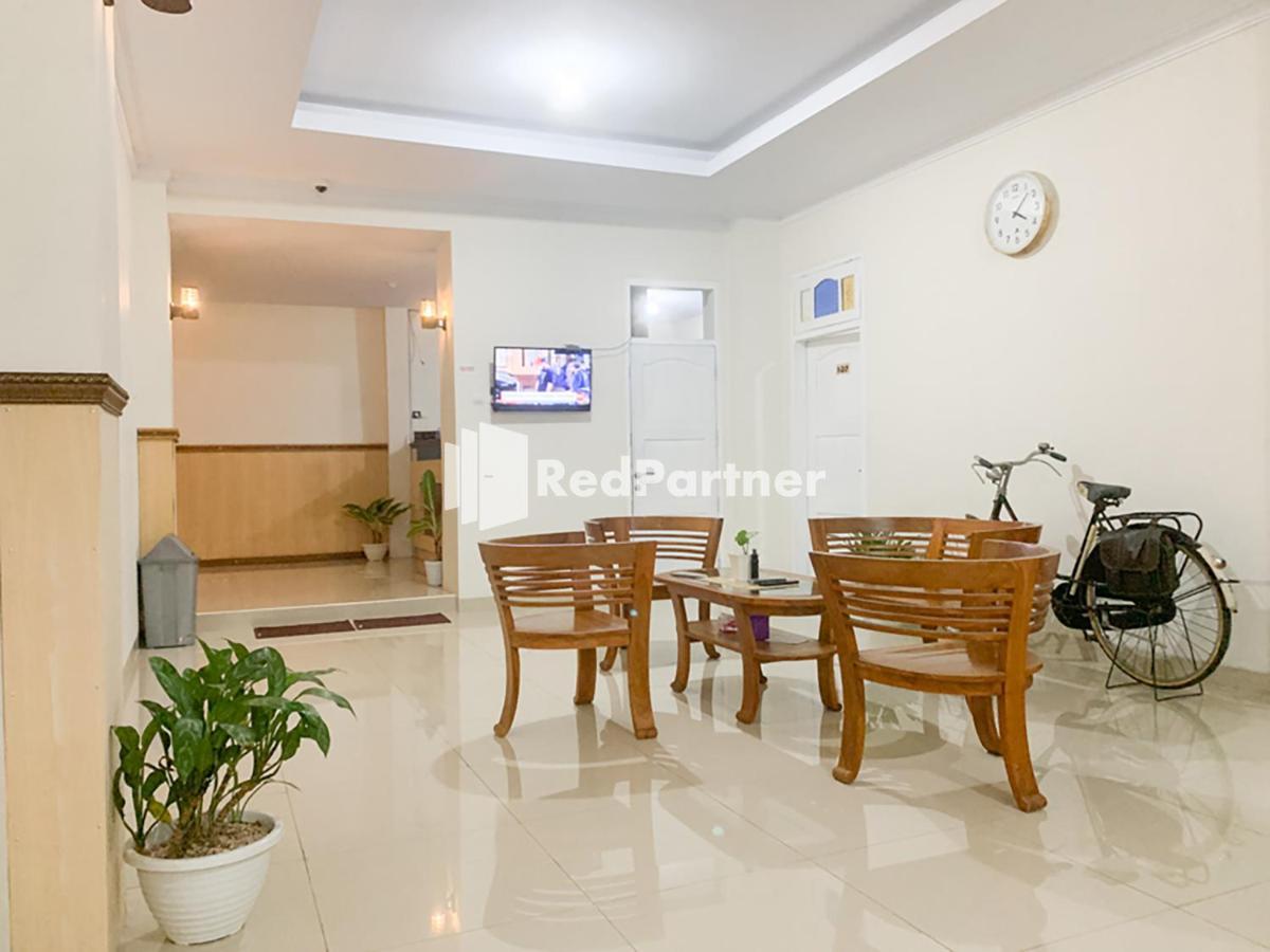 Reddoorz Syariah At Hotel Nuri Indah Dongkelan Yogyakarta Bantul Extérieur photo